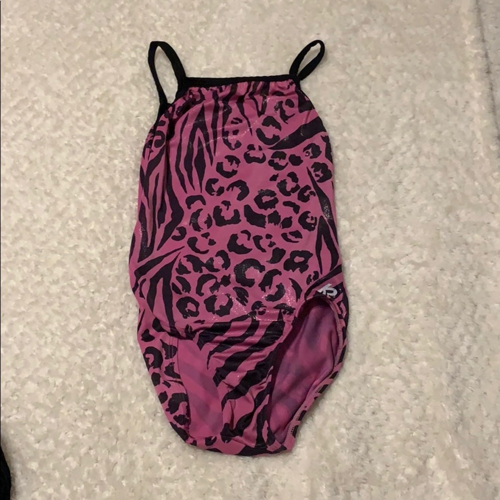 Gymnastics leotard